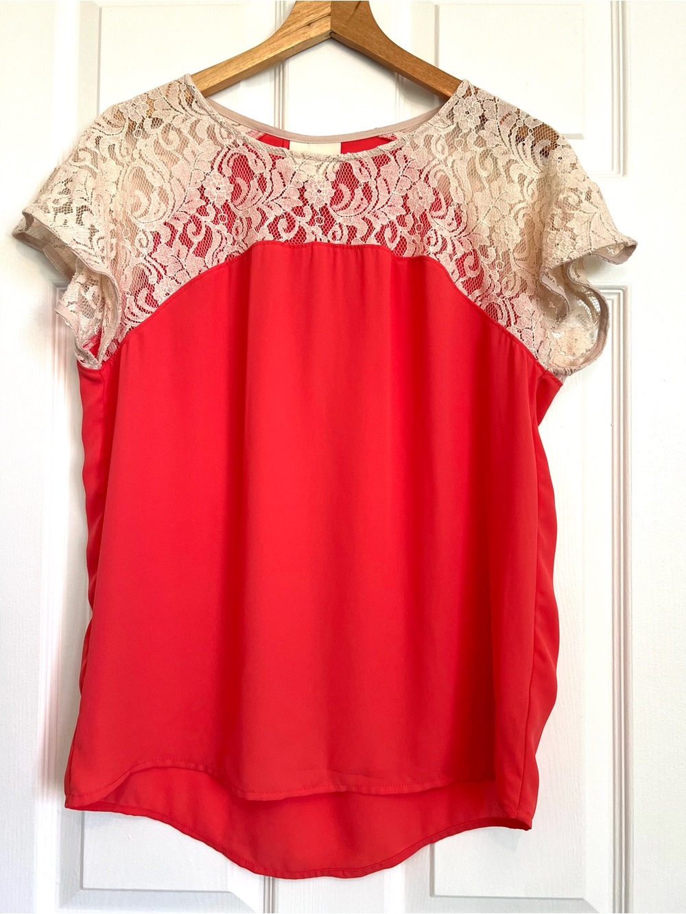MAEVE ANTHROPOLOGIE Penumbra Blouse Bright Coral Cream Lace Relaxed Fit Sz Small